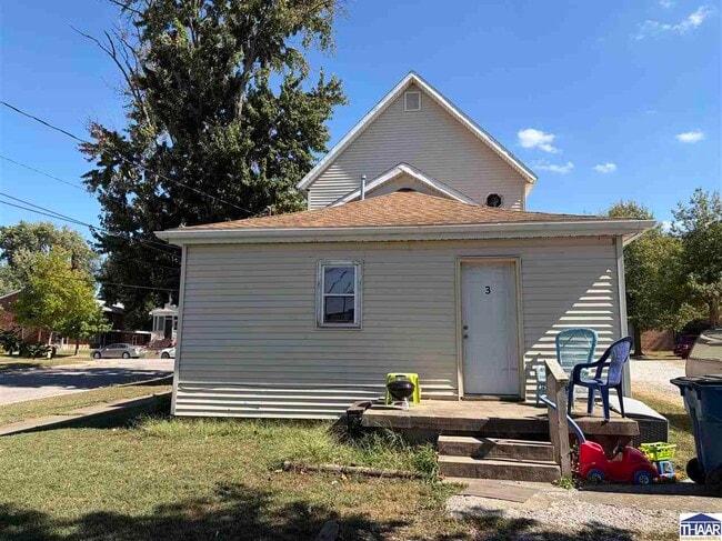 Building Photo - 601 S 4th St Unit Apt 3