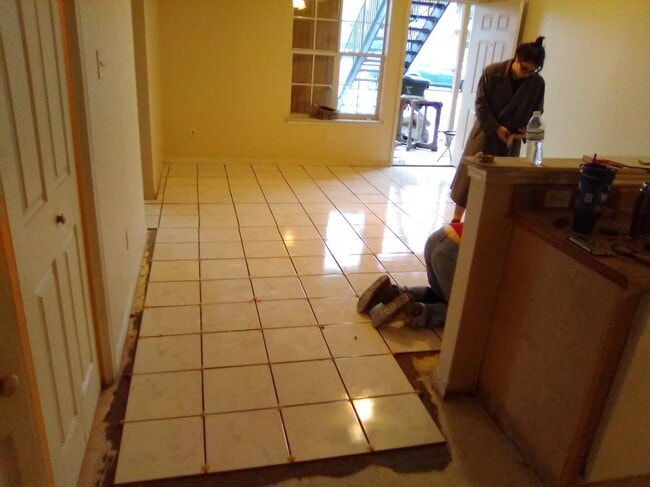 Photo - 2903 cantabrian dr