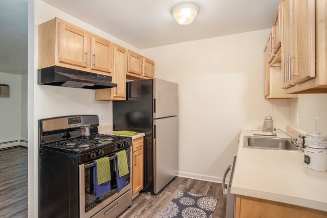 Sunflower Apartments