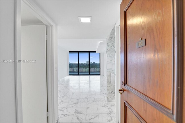Photo - 19707 Turnberry Way