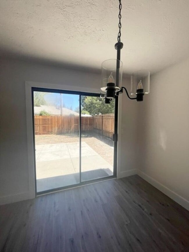 Photo - Darling Elk Grove Halfplex!