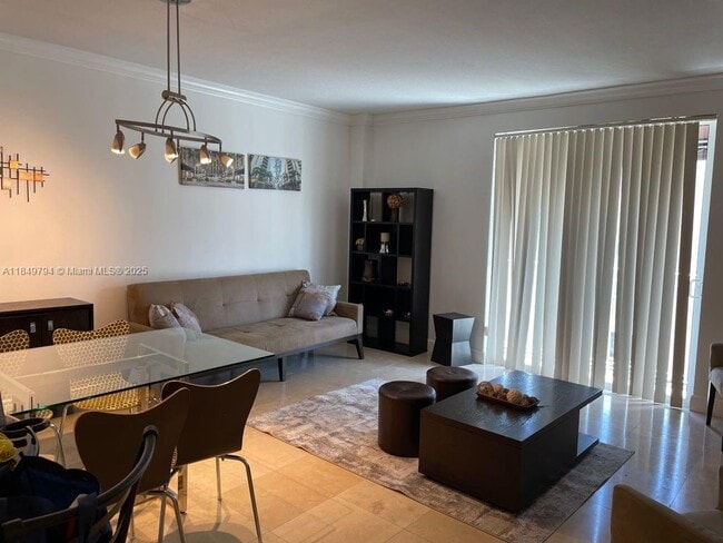Building Photo - 7275 SW 89th St Unit B522 Rental