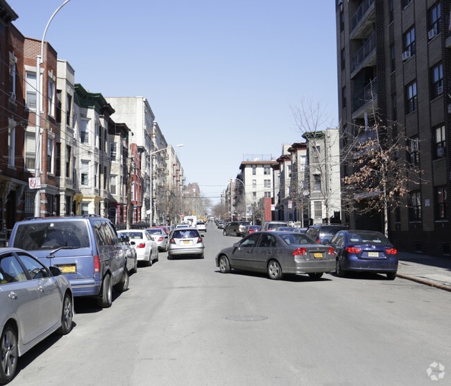 Photo - 1051-1055 College Ave