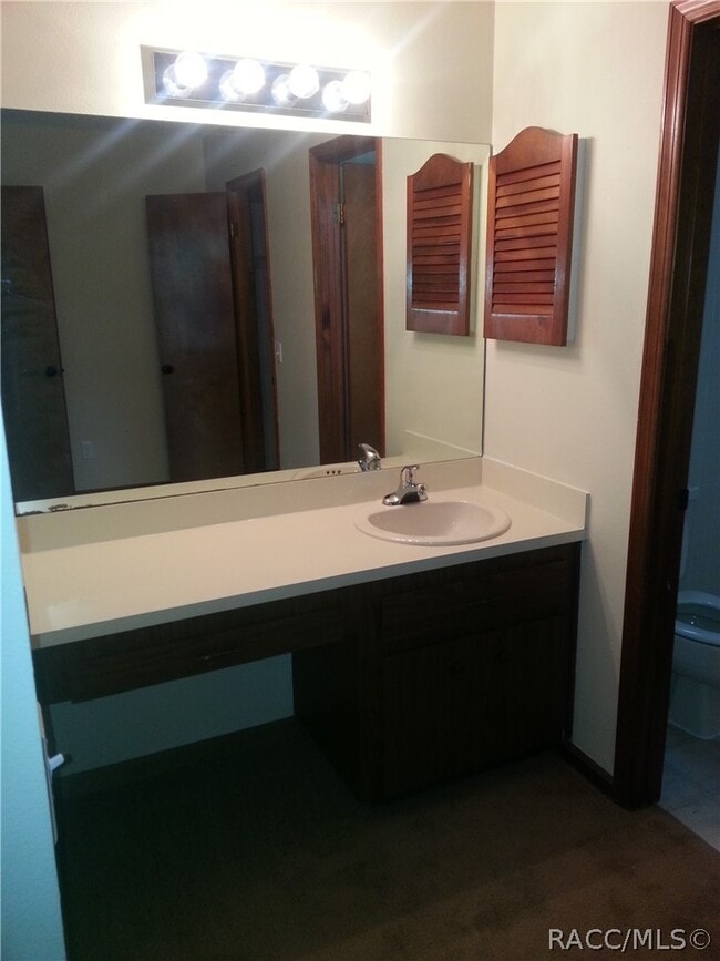 Photo - 210 Talmage Ave