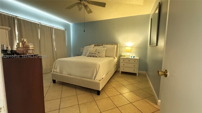 Photo - 2200 Park 311 Park Unit 311
