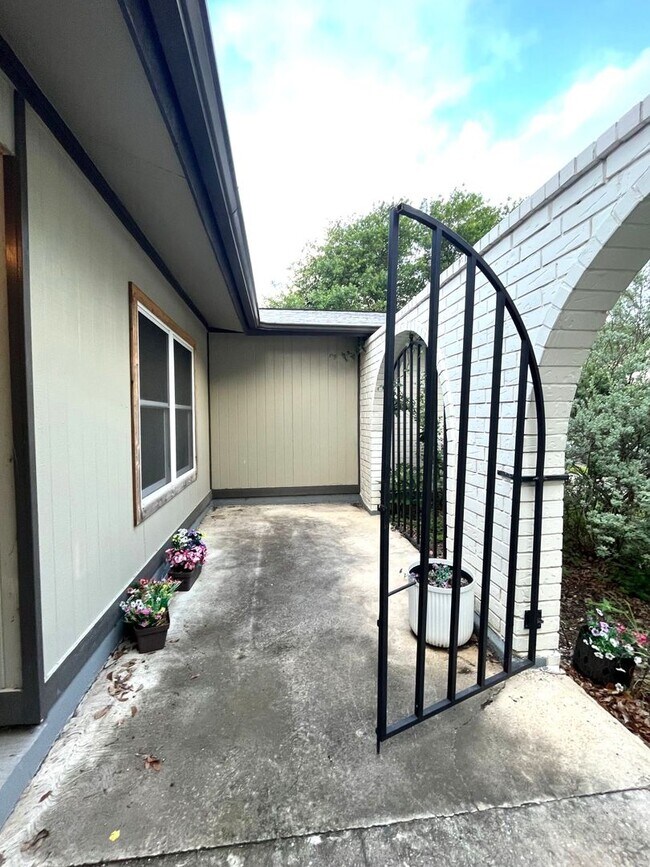 Photo - 6718 Chelsea Wood Dr