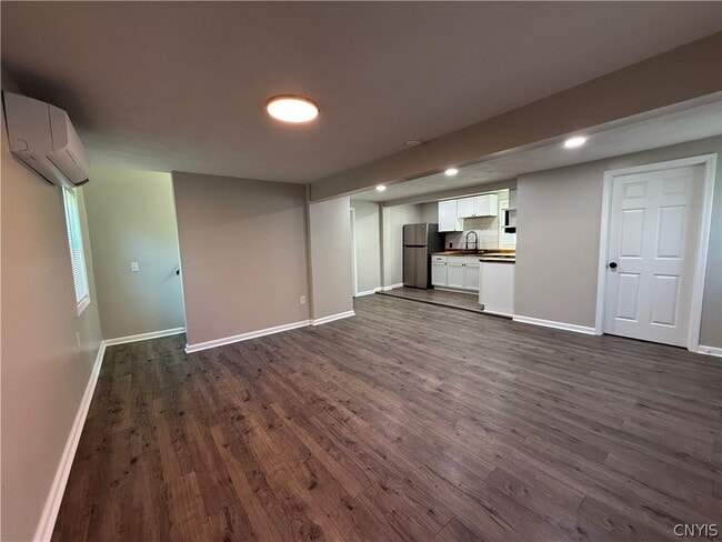 Photo - 8261 Oswego Rd