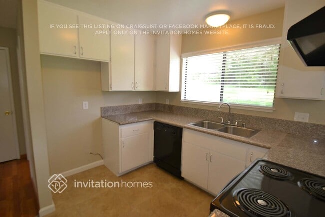 Photo - 4415 Patterson Dr