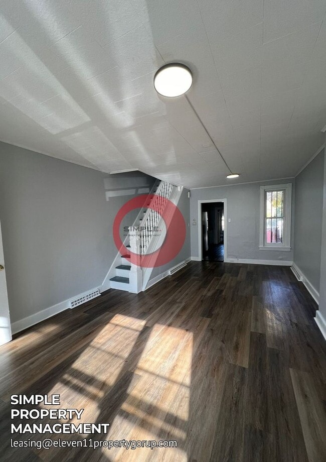 Photo - 1239 Greenwich St