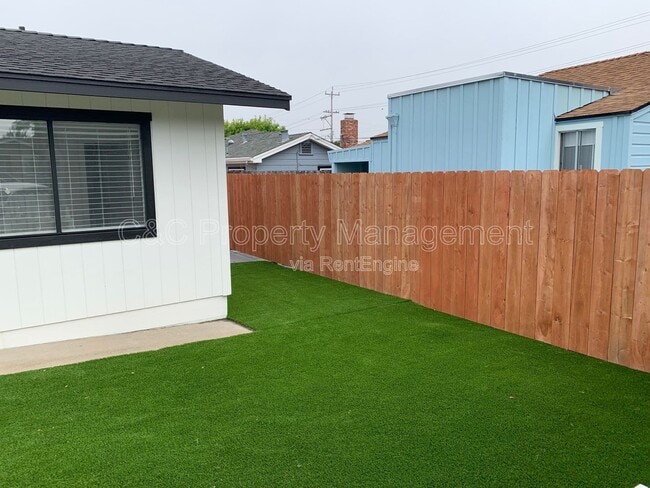 Photo - 628 Eardley Ave