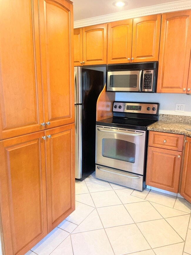 Photo - 811 Sky Pine Way Unit C3