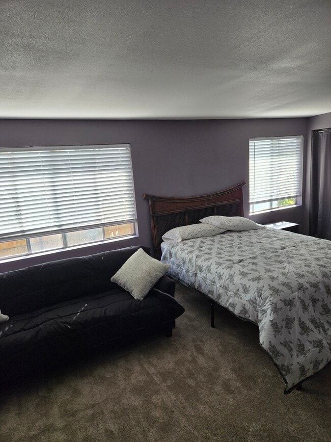 Photo - 1749 Old Mill Rd