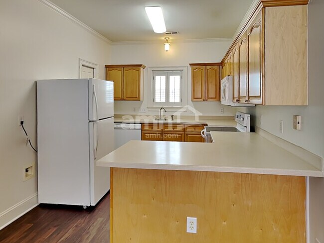 Photo - 6111 Creft Cir