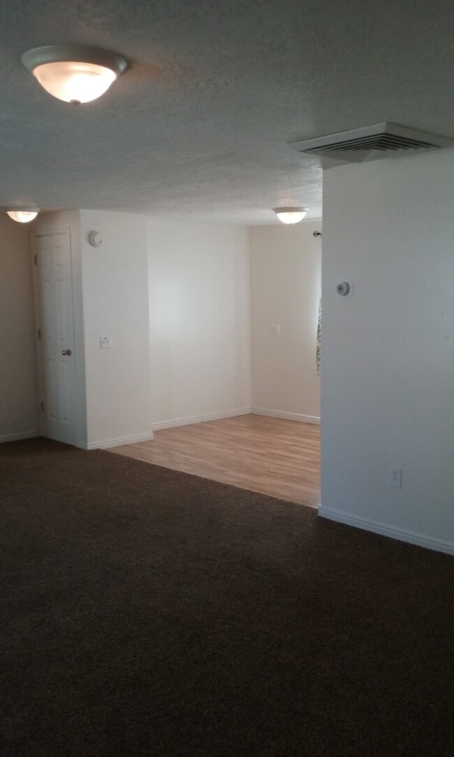 Photo - 1347 W 570 N St