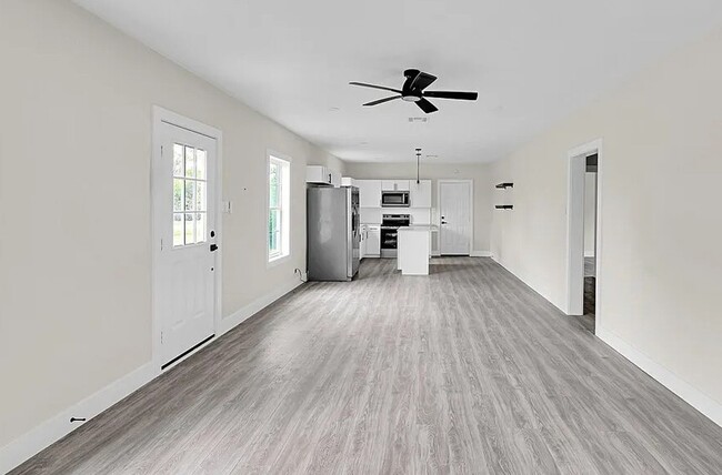 Photo - Cute Remodeled 3 Bedroom 2 Bathroom Home