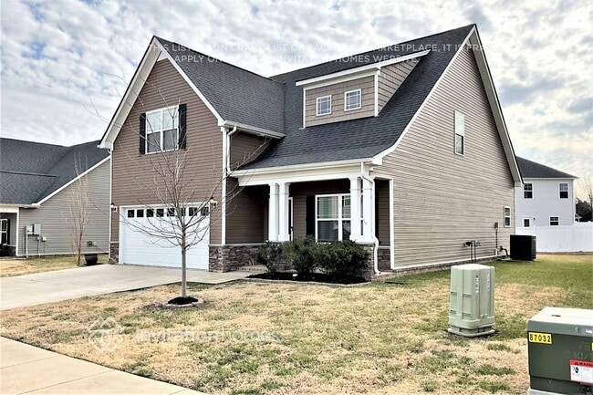 Photo - 124 E Coker Way