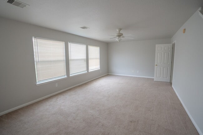 Photo - 20830 Balmoral Glen Ln
