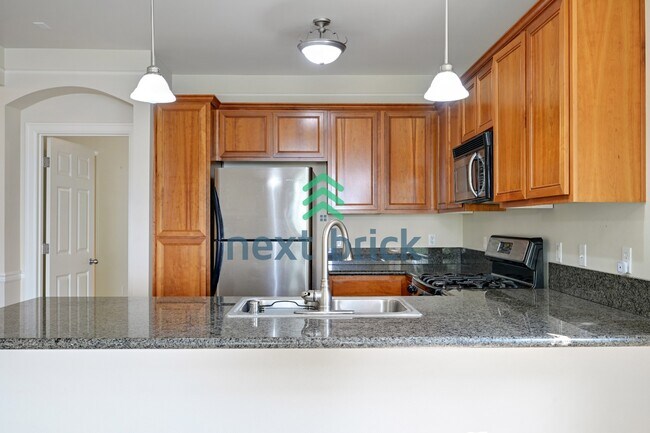 4911 Morris Ave S Unit QQ301