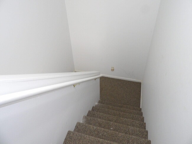 204 Landings Dr Unit C