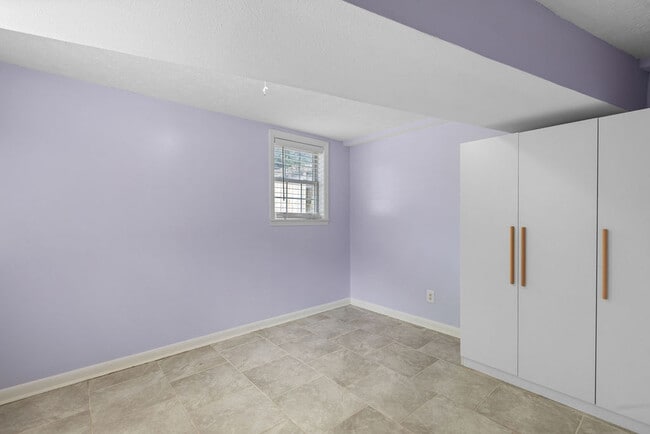 Dentro de la habitación - 512 River Rouge Dr