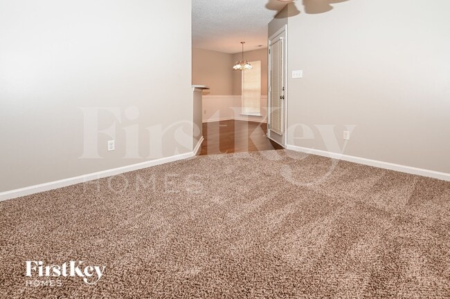 Photo - 3235 Leicester Dr