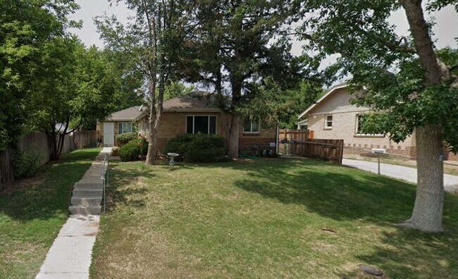 Building Photo - 1415 Verbena St