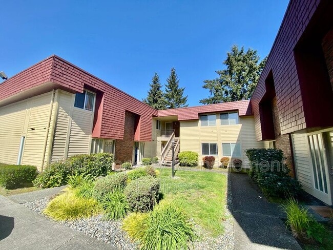 Photo - 504 142nd Ave SE Condo Unit 85