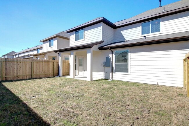 Photo - 12350 Roy Mix Bohn Lane