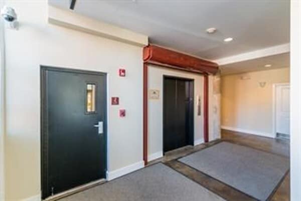 Photo - 21 Illinois St Unit 403