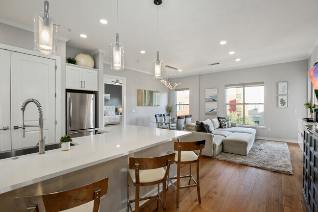 Building Photo - 2950 McKinney Ave Unit 11901 Rental