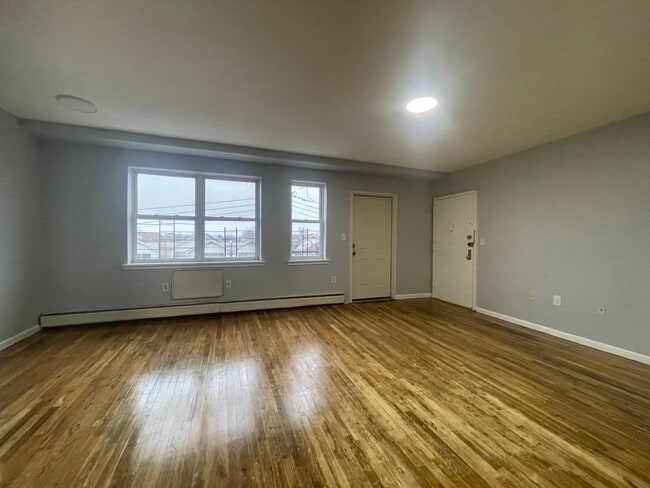Building Photo - 3222 Tibbett Ave Unit Tibbett