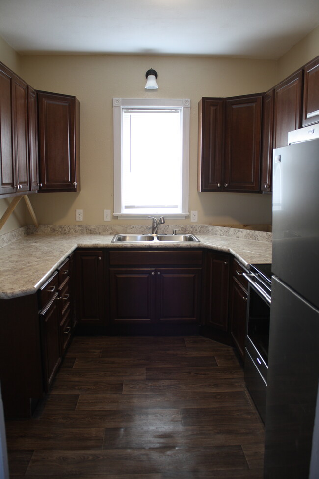 kitchen - 527 N Broad Apartment Unit 527 Broad st