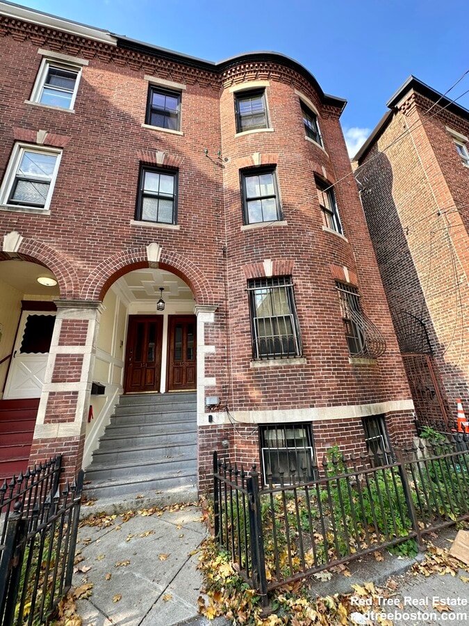 Photo - 151 Highland St Unit 1