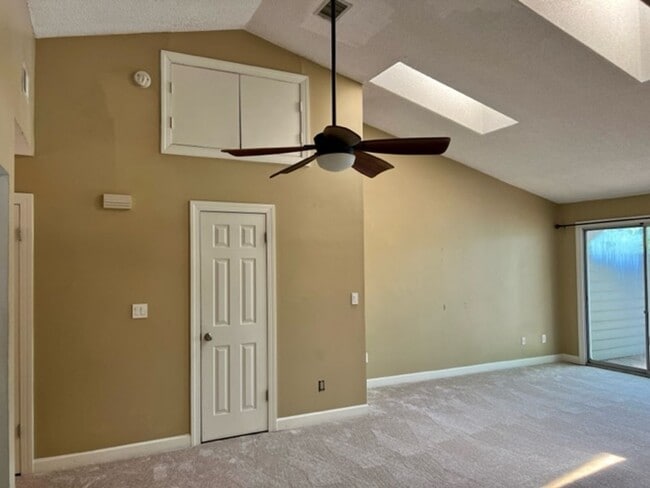 Photo - CONDO FOR RENT - HERONS COVE!