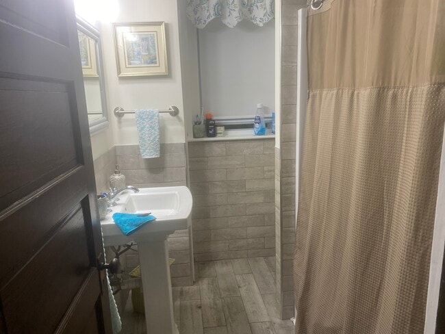 25 Florence Ave Unidad 2