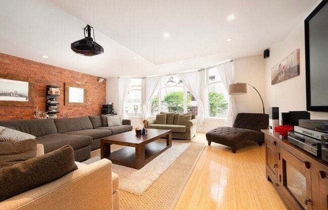 Photo - 671 Boylston St Unit 2E