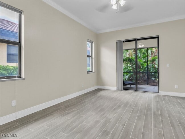 Building Photo - 12723 Kentwood Ave