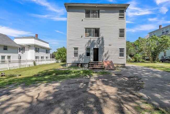 Photo - 10 Foster St Unit 1