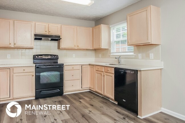 Photo - 2215 Springhill Ave