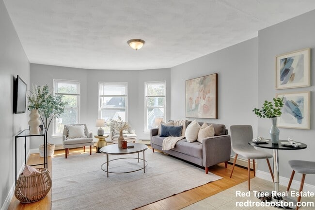 Building Photo - 73 River St Unit 3B