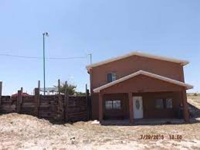 Building Photo - Cynthia