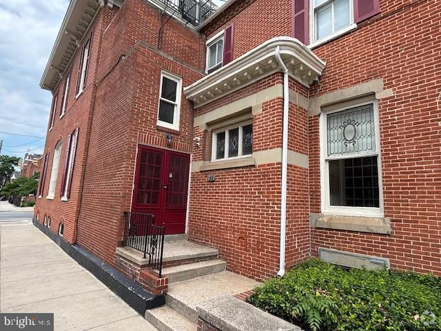 Building Photo - 200 E Market St Unit 3E Rental
