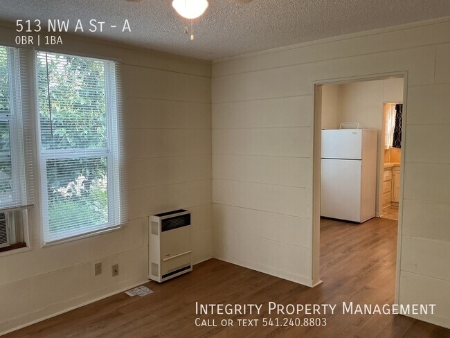 513 NW A St Unit A