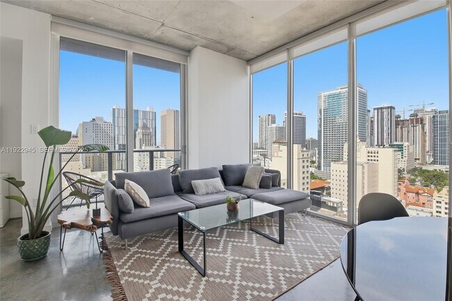 Photo - 151 SE 1st St Unit 1810