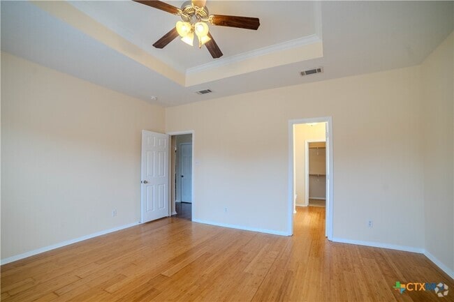 Building Photo - 206 Crowfoot Dr Rental