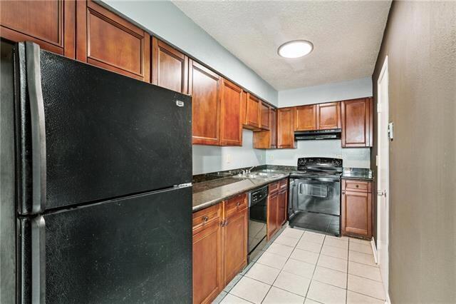 Photo - 241 Helen St