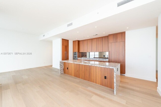 Photo - 175 SE 25th Rd Unit 3504