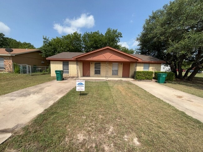 Building Photo - 1504 Indian Trail