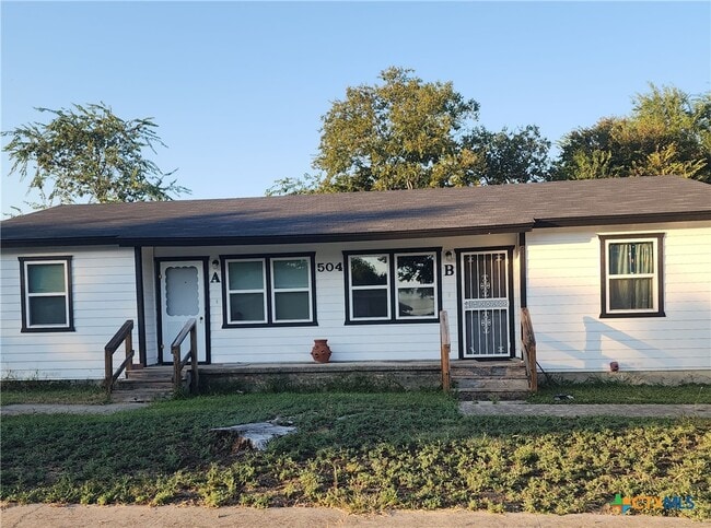 Building Photo - 504 Hwy Ave Unit B