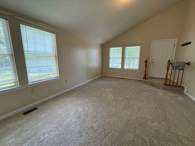 Photo - 45586 Curley Ct